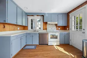 30 Whitney St, Milford, MA 01757 - Photo 2