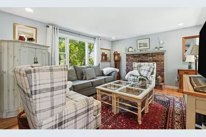 17 Captain Lathrop Dr, Deerfield, MA 01373 - Photo 6