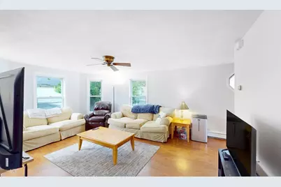 4 Saginaw Ave #2, Cambridge, MA 02140 - Photo 2