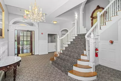 10 Charlesgate E #302, Boston, MA 02215 - Photo 2