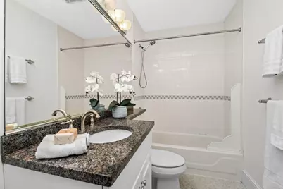 10 Charlesgate E #302, Boston, MA 02215 - Photo 20