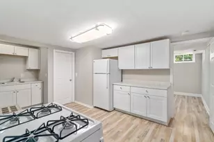 153 Summer St, Lowell, MA 01852 - Photo 10