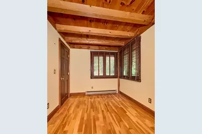 10 Hunters Hill Cir, Amherst, MA 01002 - Photo 6