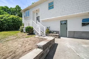 29 Rockway Rd, Peabody, MA 01960 - Photo 18
