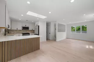 29 Rockway Rd, Peabody, MA 01960 - Photo 1