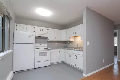 170 E Hadley Rd #13, Amherst, MA 01002 - Photo 10