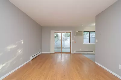 170 E Hadley Rd #13, Amherst, MA 01002 - Photo 6