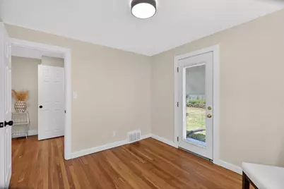 163 Powell Avenue, Springfield, MA 01118 - Photo 16