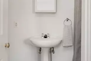 241 River St, Cambridge, MA 02139 - Photo 12