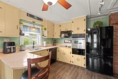 104 W Pond Rd, Plymouth, MA 02360 - Photo 12