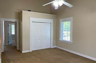 150 Uxbridge Rd, Mendon, MA 01756 - Photo 10