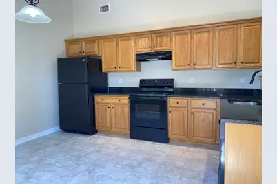 150 Uxbridge Rd #A, Mendon, MA 01756 - Photo 2