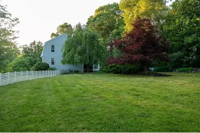 8 Old Coach Rd, Millville, MA 01529 - Photo 8