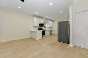 111 Maverick St, Boston, MA 02128 - Photo 4