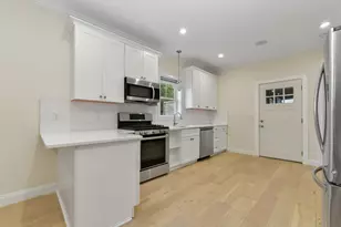 111 Maverick St, Boston, MA 02128 - Photo 2