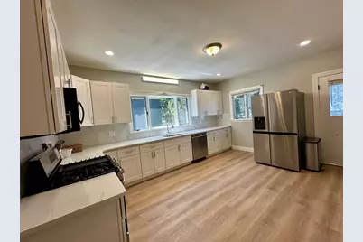 18 Bromfield #2, Somerville, MA 02144 - Photo 2