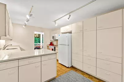 241 Perkins St #B102, Boston, MA 02130 - Photo 14