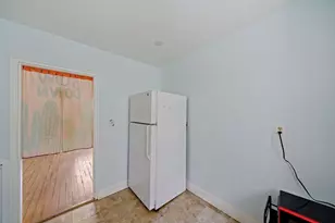5 Dexter St, Malden, MA 02148 - Photo 8