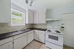5 Dexter St, Malden, MA 02148 - Photo 6