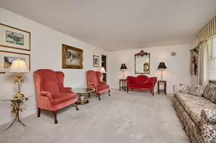 65 Blackberry Ln, Northampton, MA 01060 - Photo 6