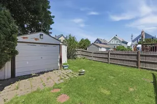 4 Waite St, Salem, MA 01970 - Photo 34