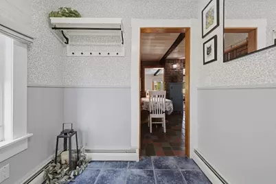 4 Waite St, Salem, MA 01970 - Photo 6