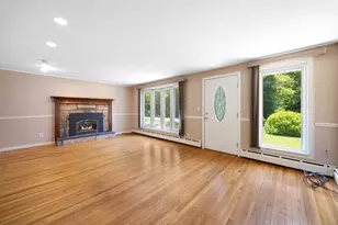 9 Barton St, Granby, MA 01033 - Photo 12