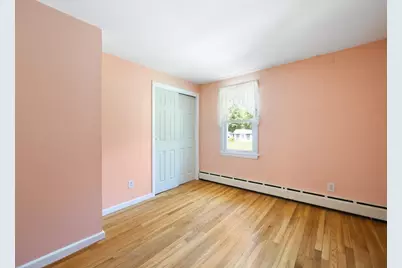 9 Barton St, Granby, MA 01033 - Photo 16