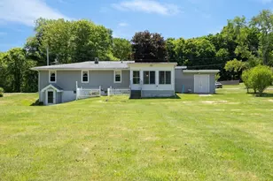 9 Barton St, Granby, MA 01033 - Photo 24