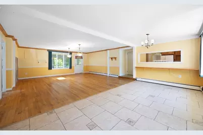 9 Barton St, Granby, MA 01033 - Photo 8