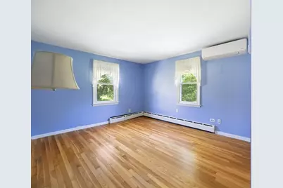 9 Barton St, Granby, MA 01033 - Photo 14