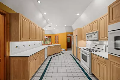89 North St, Topsfield, MA 01983 - Photo 4