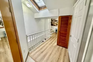 288 Hanover, Boston, MA 02113 - Photo 4