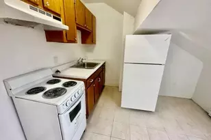 288 Hanover, Boston, MA 02113 - Photo 6