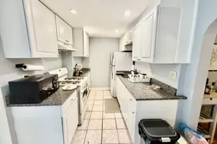 109 Salem, Boston, MA 02113 - Photo 10