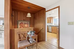 22 Burdett Rd, Lynn, MA 01904 - Photo 6