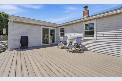 36 Vadnais St, Agawam, MA 01001 - Photo 16