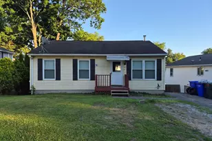 865 Wilbraham Rd, Springfield, MA 01109 - Photo 2