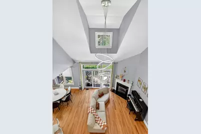 680 South Ave #7, Weston, MA 02493 - Photo 6