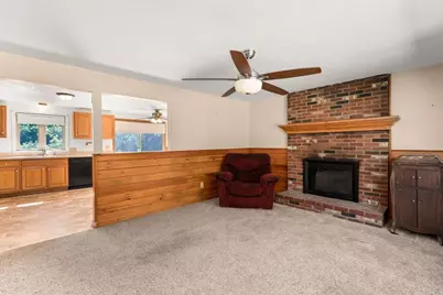 11 Ashworth Dr, Oxford, MA 01537 - Photo 10