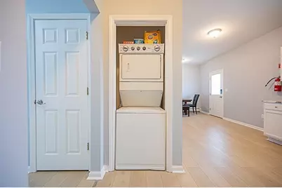53-B Prospect St, Worcester, MA 01605 - Photo 4