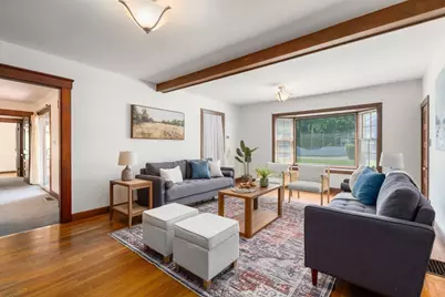 94 W Plain St, Wayland, MA 01778 - Photo 8