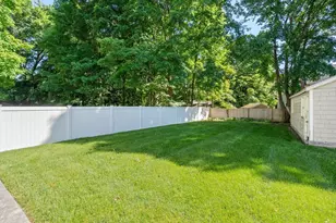 94 W Plain St, Wayland, MA 01778 - Photo 36