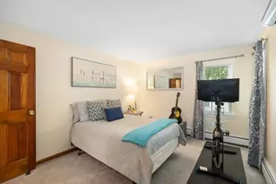 6 Temple St, Newburyport, MA 01950 - Photo 12