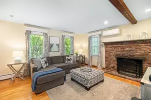 6 Temple St, Newburyport, MA 01950 - Photo 4