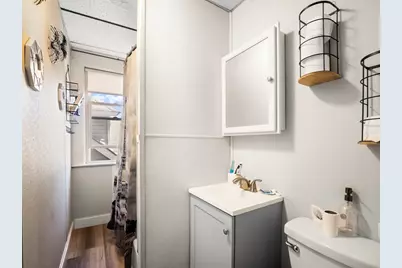 8 Douglas Street, Worcester, MA 01603 - Photo 26