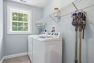 37 Hemlock Dr, Ayer, MA 01432 - Photo 16