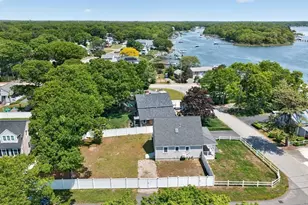 245 Edgewater Dr E, Falmouth, MA 02536 - Photo 10