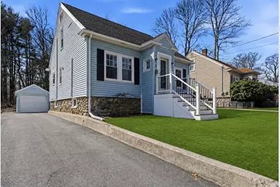 17 Lansing Ave, Worcester, MA 01605 - Photo 2