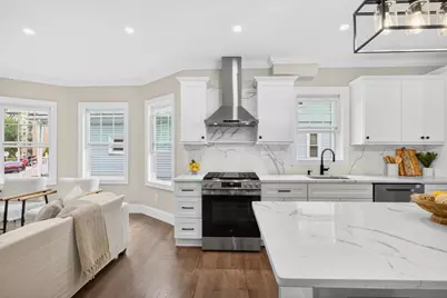 152 Washington St #1, Boston, MA 02135 - Photo 4